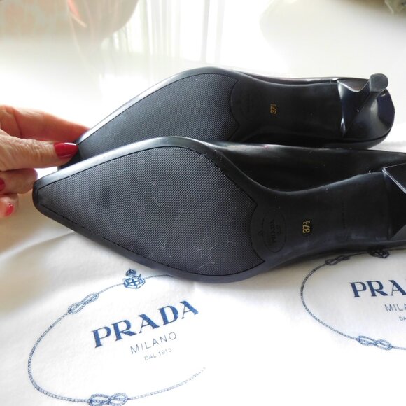Prada shoe black smoked leather size 7 1/2 - Picture 5 of 7
